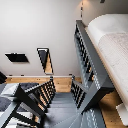 Haya Historic - Pinot Noir La Haye